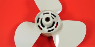 Genuine Yamaha 6G8459470000 - Propeller (3X11-3/4″X9-1/4″-R) - Supplied by Flood Marine